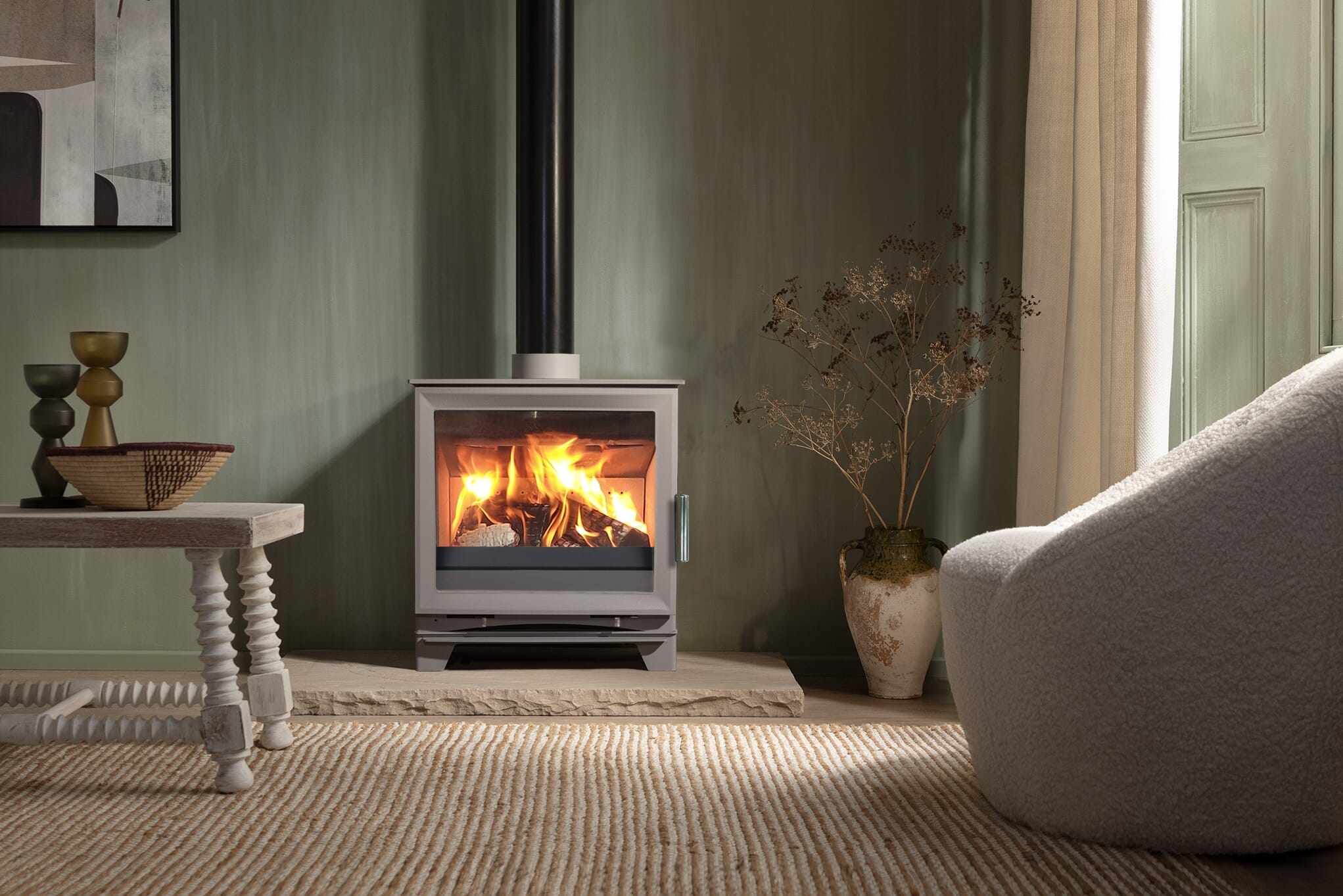 M Series 5 Widescreen (S5) with cast iron door shown in optional Pebble grey